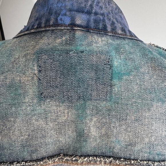 Vintage 1980s Hand Painted Denim Purple & Teal Women's Crop Jean Jacket - Picture 17 of 17